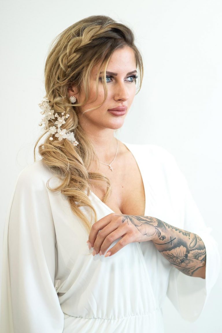 Brautfrisur und Hochzeitsstyling im Haarstudio t13